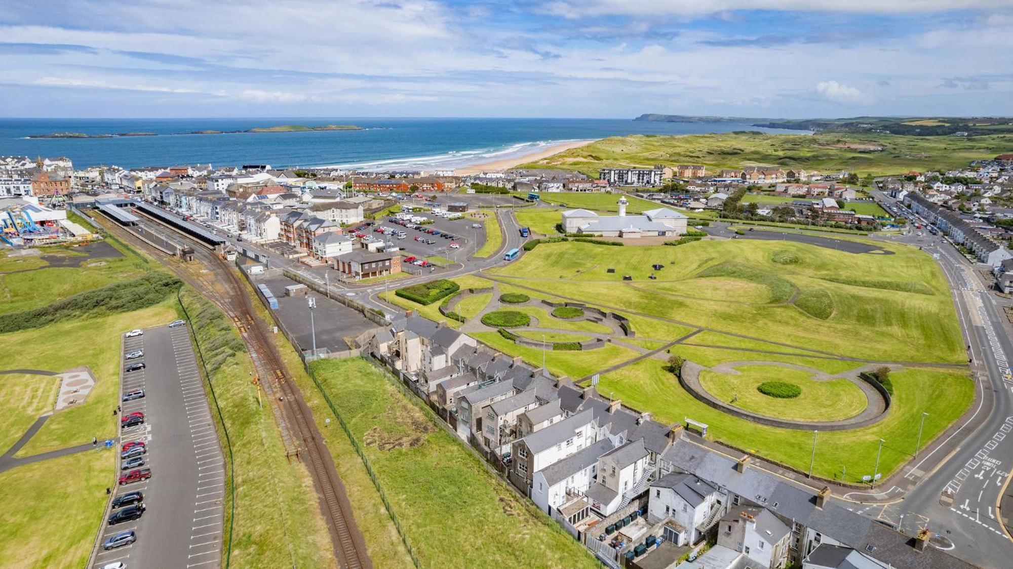 2 Dunluce Green - Portrush By The Sea Exteriér fotografie